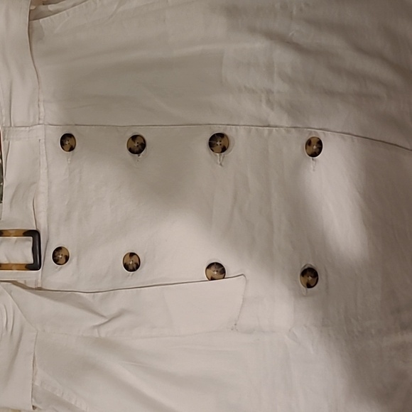 Club Monaco, size 14, White ladies skirt - Picture 4 of 4